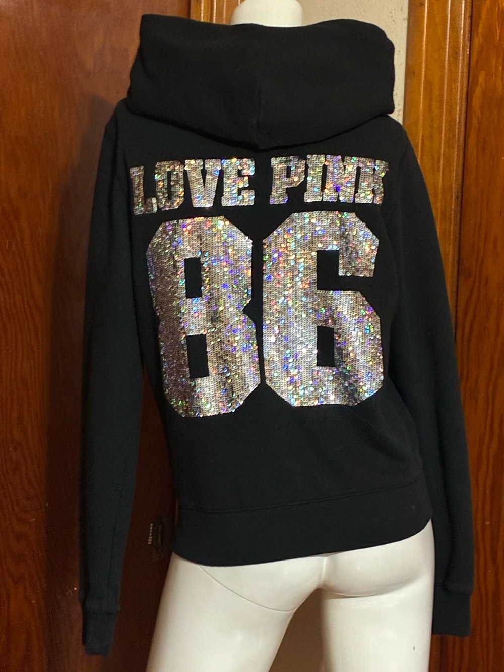 ****SOLD**** VS PINK Black w/ Iridescent Sequin ‘Love Pink 86’ Zip Up Hoodie - Picture 3 of 6